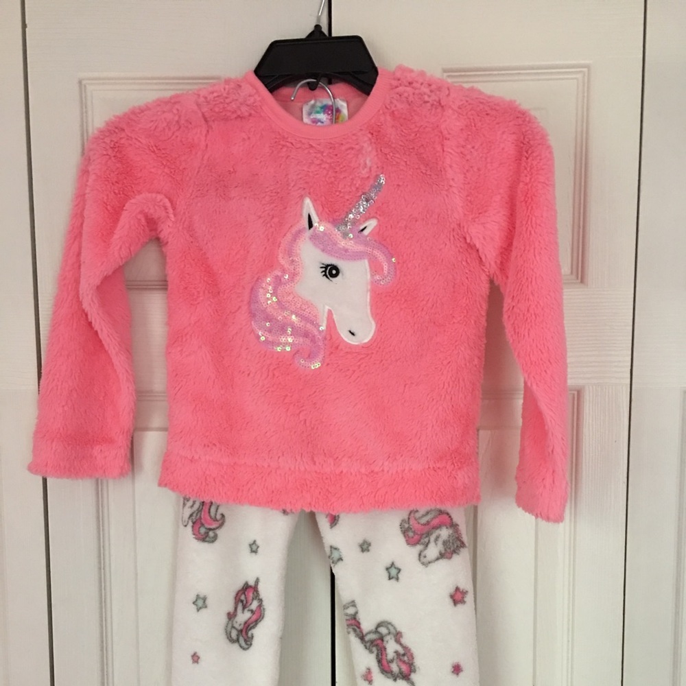 Nice soft and very cozy  💗